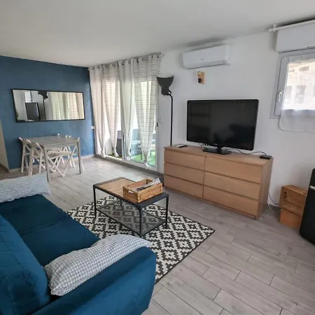 Apartamento 2p, Piscine, Clim, A 5 Min De La Vallauris