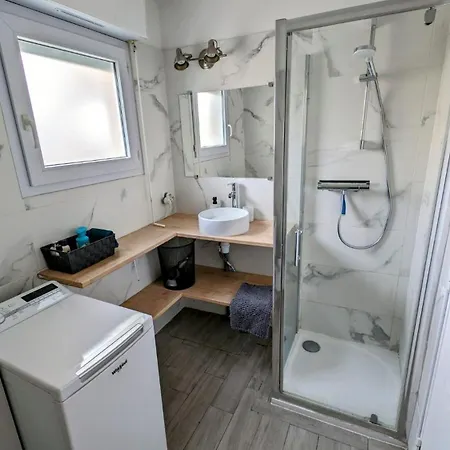2p, Piscine, Clim, A 5 Min De La Apartamento *