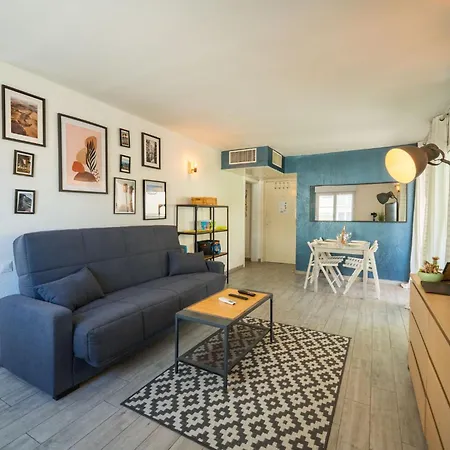 Cocon Azur, Piscine, Clim, A 5 Min De La Apartment